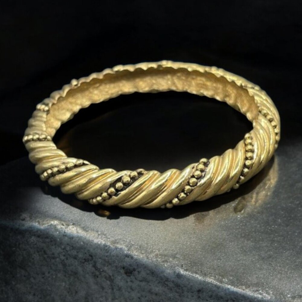 Vintage Gold Tone Ribbed Rope Twist Bangle Bracelet Chunky Stackable